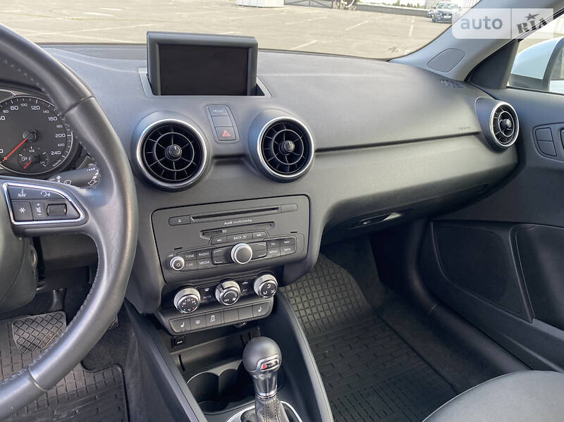 Хэтчбек Audi A1 2013 в Киеве