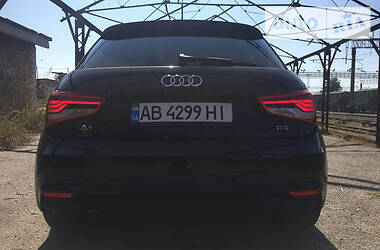 Хэтчбек Audi A1 2015 в Жмеринке