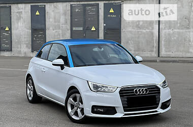 Хетчбек Audi A1 2015 в Києві