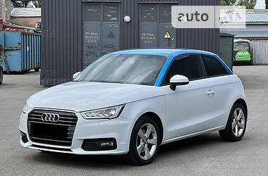 Хетчбек Audi A1 2015 в Києві