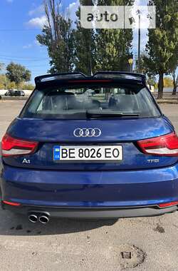 Хэтчбек Audi A1 2016 в 