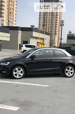 Хэтчбек Audi A1 2015 в Киеве
