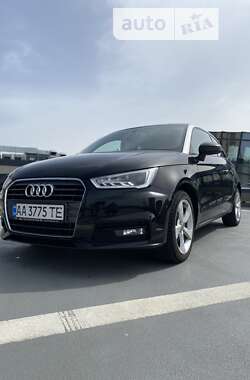 Хэтчбек Audi A1 2015 в Киеве
