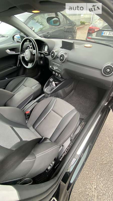 Хэтчбек Audi A1 2015 в Киеве