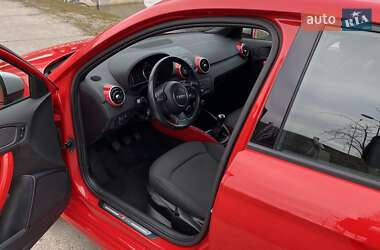 Хэтчбек Audi A1 2014 в Киеве