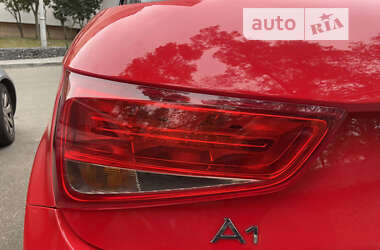 Хэтчбек Audi A1 2012 в Киеве