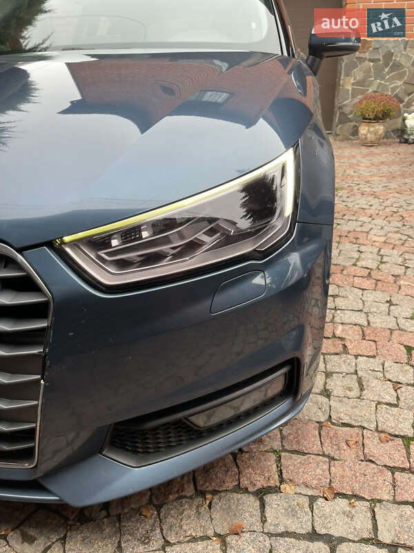 Хэтчбек Audi A1 2015 в Одессе