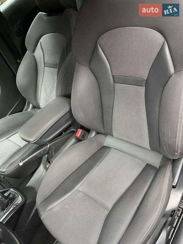 Хэтчбек Audi A1 2015 в Одессе