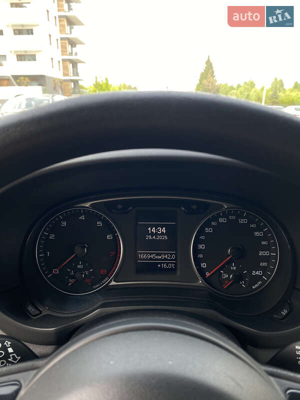 Хэтчбек Audi A1 2010 в Львове