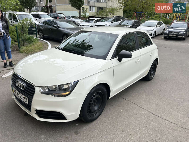 Хетчбек Audi A1 2013 в Києві