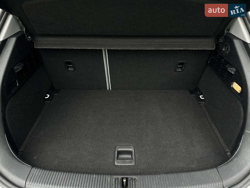 Хетчбек Audi A1 2013 в Шептицькому