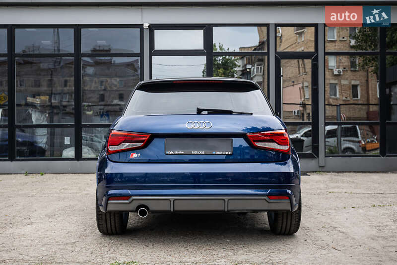 Хэтчбек Audi A1 2015 в Киеве