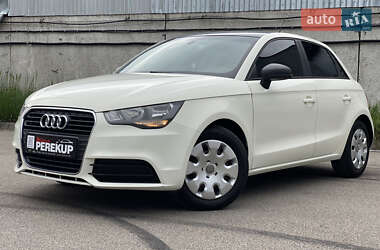 Хэтчбек Audi A1 2013 в 