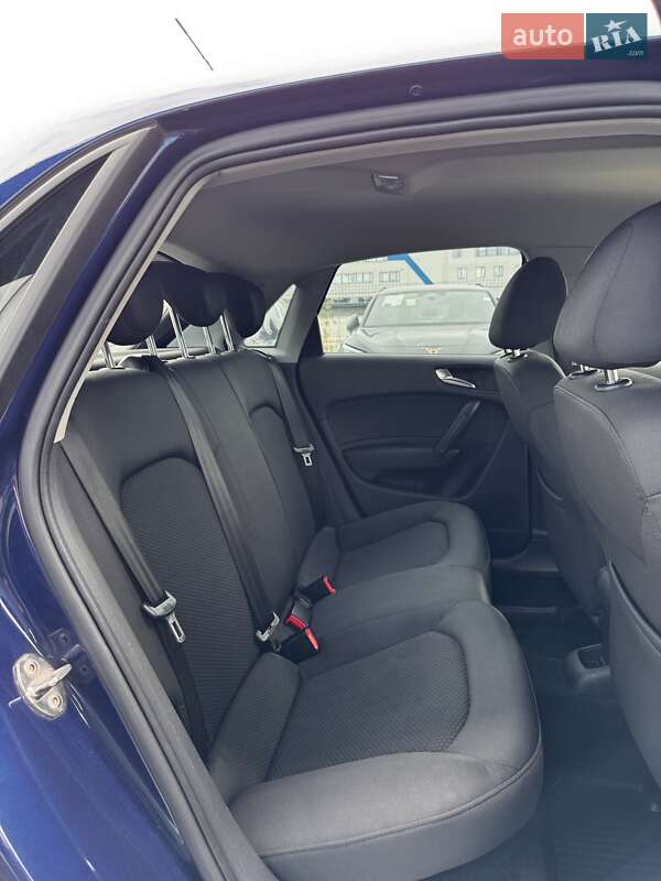 Хэтчбек Audi A1 2013 в Киеве фото 22 Хэтчбек Audi A1 2013 в Киеве
