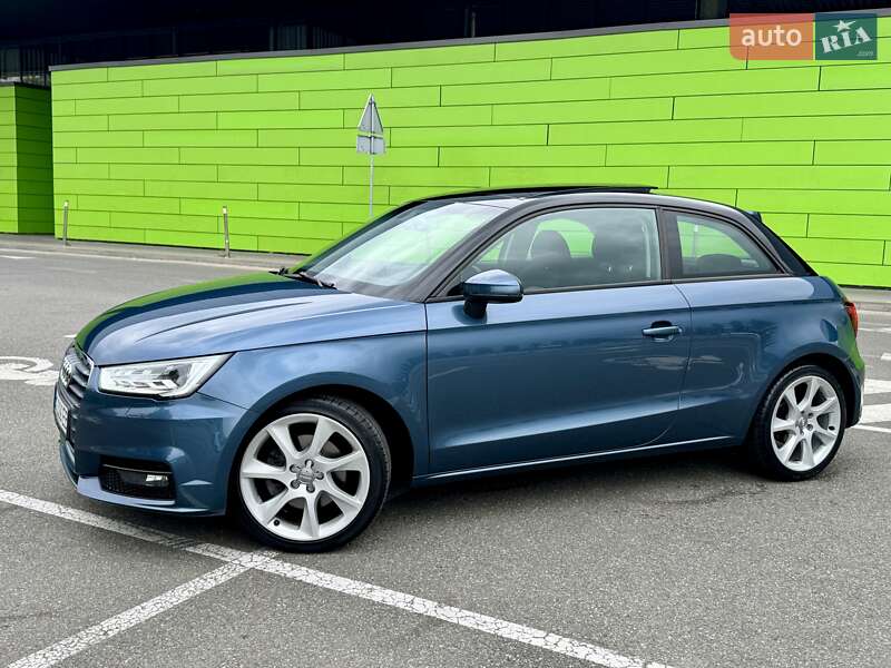 Хэтчбек Audi A1 2015 в Киеве