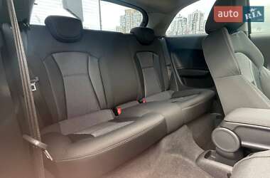 Хэтчбек Audi A1 2011 в 