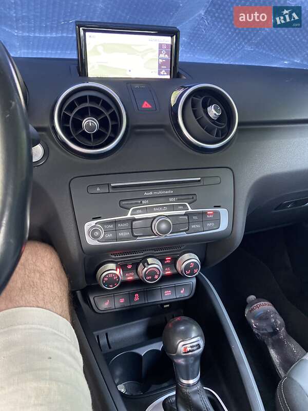 Хэтчбек Audi A1 2015 в Днепре