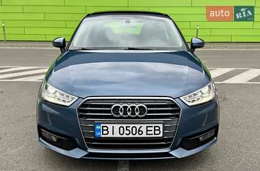 Хэтчбек Audi A1 2015 в 
