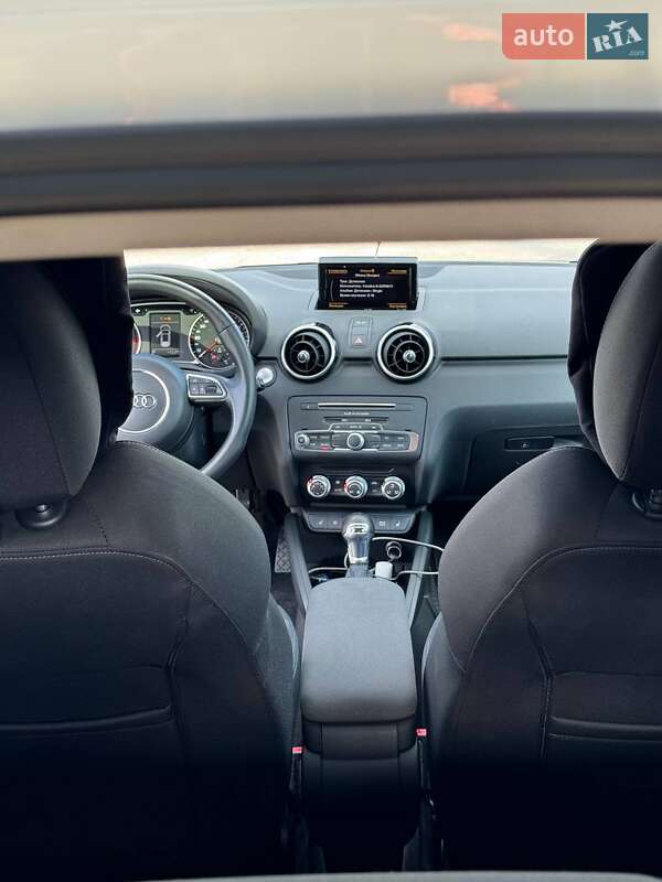 Хетчбек Audi A1 2015 в Києві фото 6 Хетчбек Audi A1 2015 в Києві