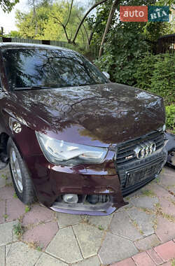 Хетчбек Audi A1 2011 в 