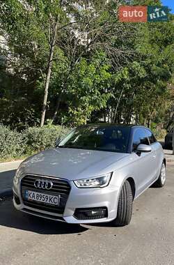 Хэтчбек Audi A1 2015 в Киеве