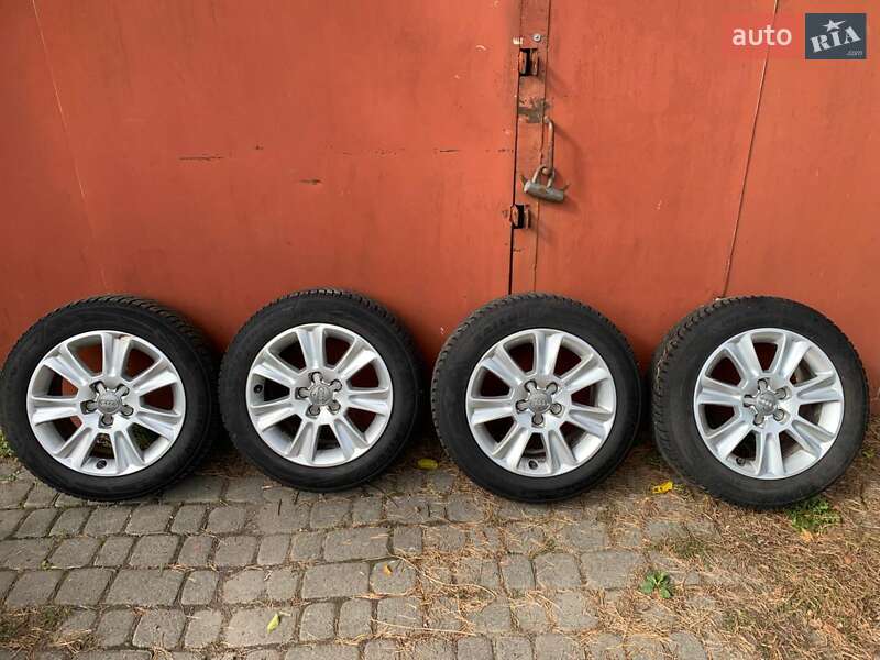Хэтчбек Audi A1 2012 в Львове