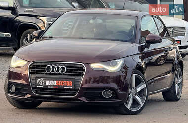 Хэтчбек Audi A1 2011 в 