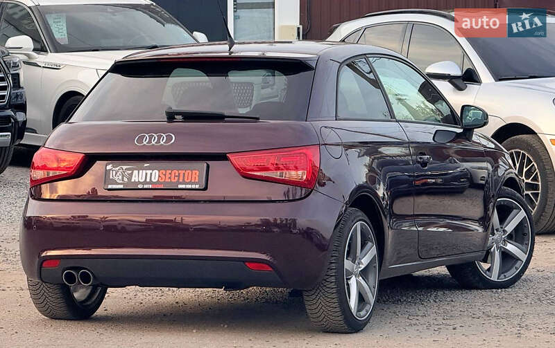 Хэтчбек Audi A1 2011 в Харькове
