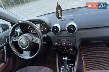 Хетчбек Audi A1 2012 в 