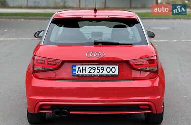 Хетчбек Audi A1 2011 в 