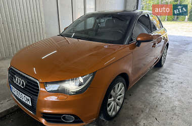 Хетчбек Audi A1 2012 в 