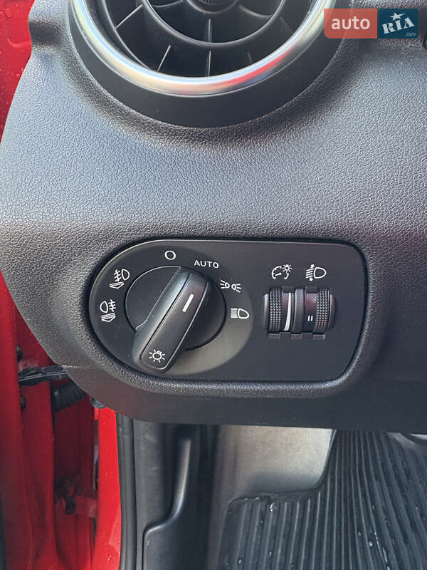 Хэтчбек Audi A1 2010 в Львове фото 13 Хэтчбек Audi A1 2010 в Львове