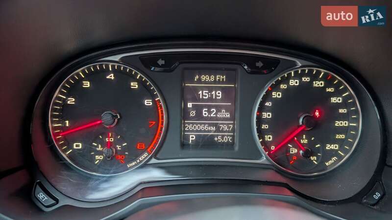 Хэтчбек Audi A1 2010 в Виннице