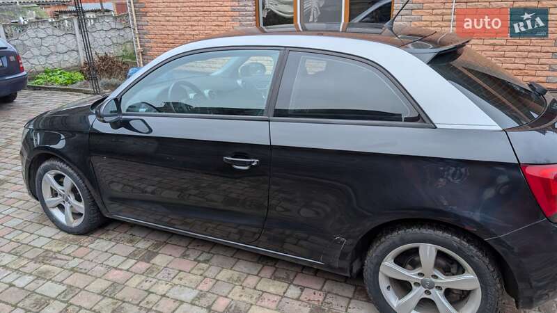 Хэтчбек Audi A1 2010 в Виннице