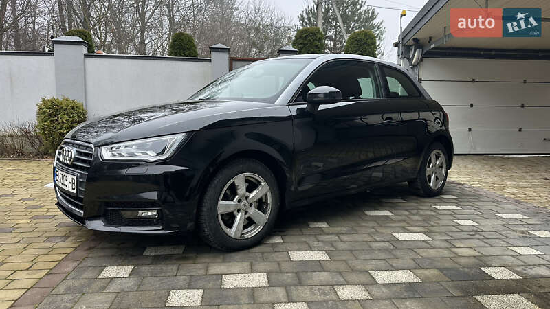 Хэтчбек Audi A1 2015 в Львове