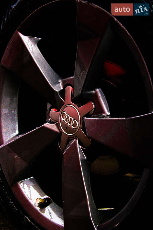 Хэтчбек Audi A1 2015 в Львове