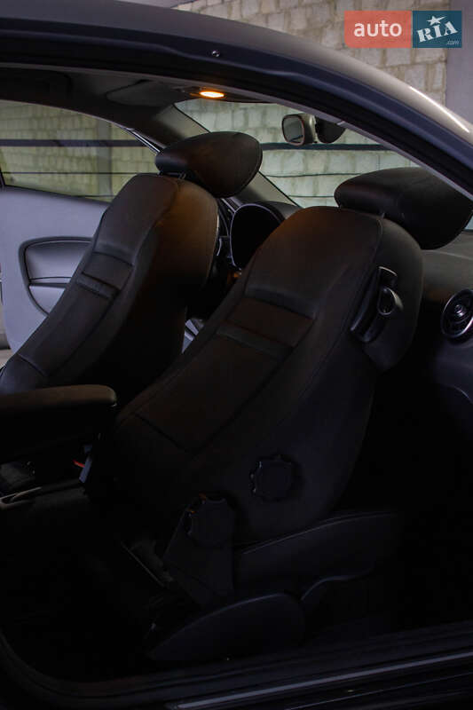 Хэтчбек Audi A1 2015 в Львове