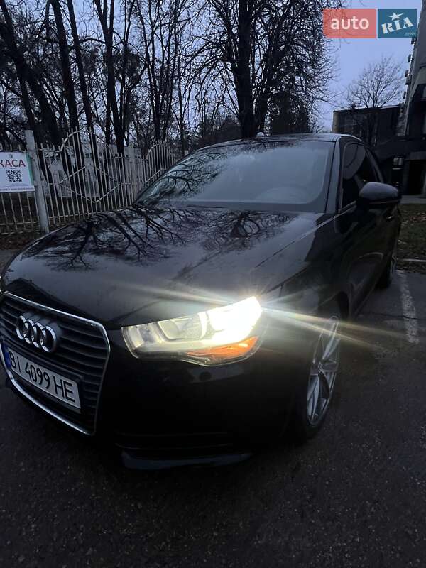 Хэтчбек Audi A1 2011 в Полтаве