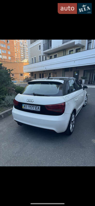 Хэтчбек Audi A1 2012 в Киеве