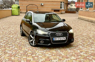 Хэтчбек Audi A1 2010 в Одессе