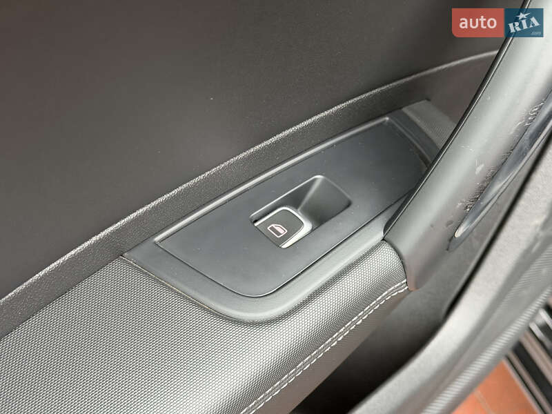 Хэтчбек Audi A1 2015 в Ровно