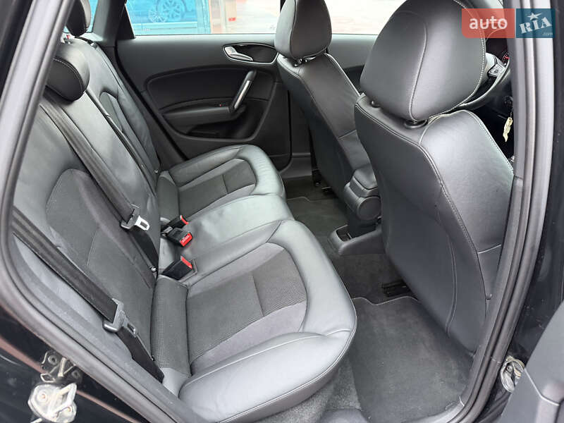 Хэтчбек Audi A1 2015 в Ровно