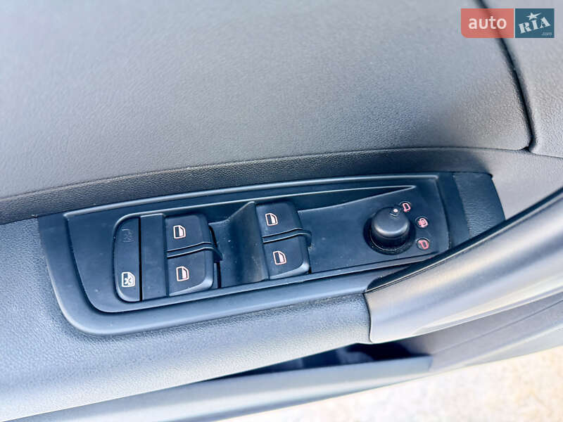 Хетчбек Audi A1 2012 в Києві