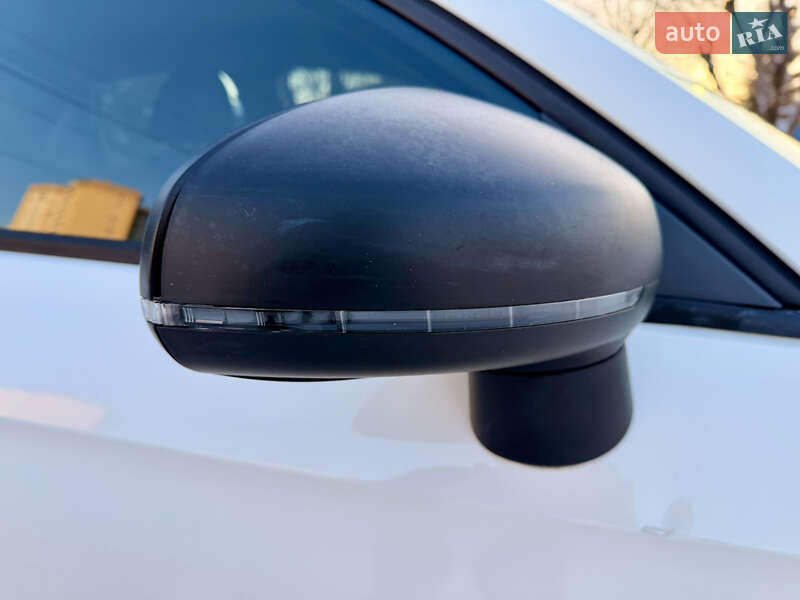 Хетчбек Audi A1 2012 в Києві