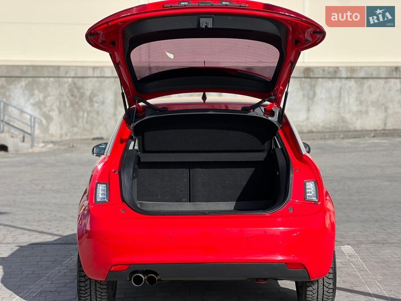 Хетчбек Audi A1 2011 в Львові