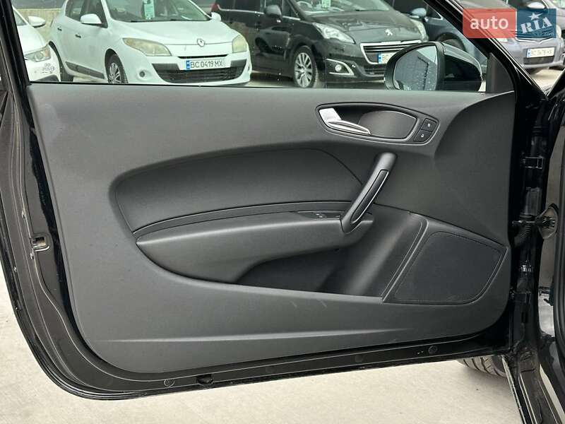 Хэтчбек Audi A1 2011 в Львове