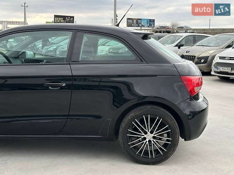 Хэтчбек Audi A1 2011 в Львове