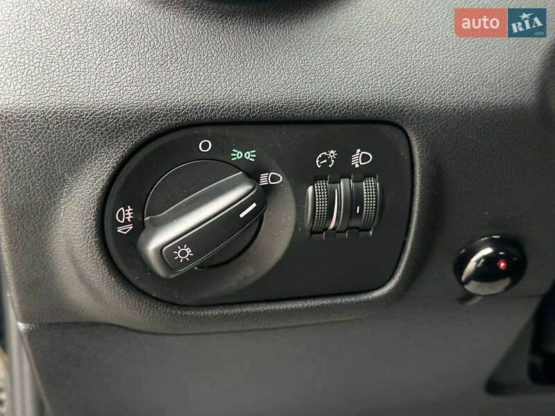 Хэтчбек Audi A1 2011 в Львове