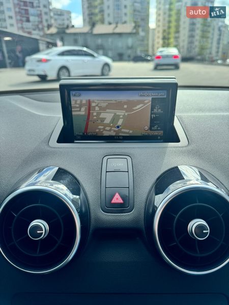 Хэтчбек Audi A1 2015 в Львове