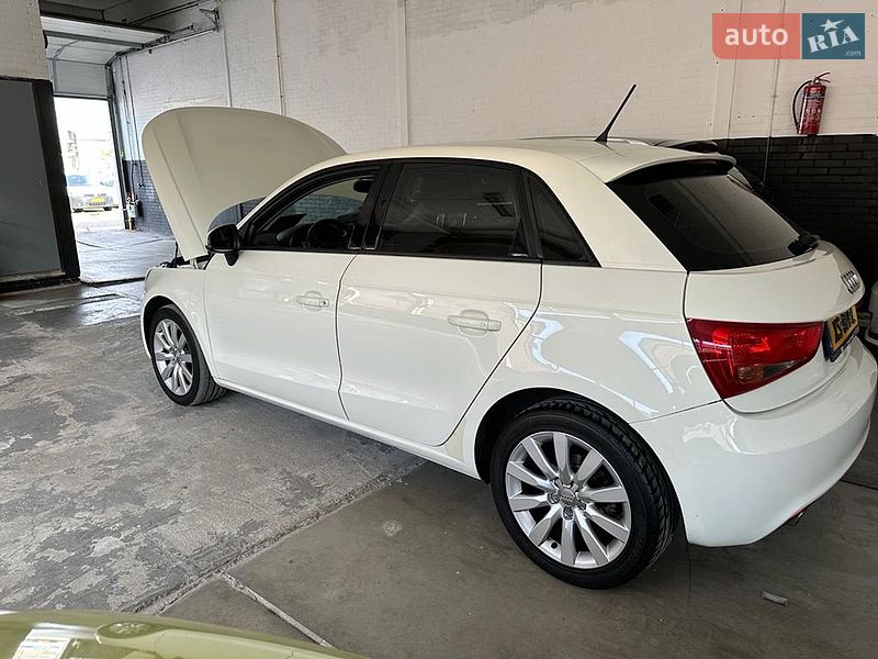 Хэтчбек Audi A1 2013 в Тернополе